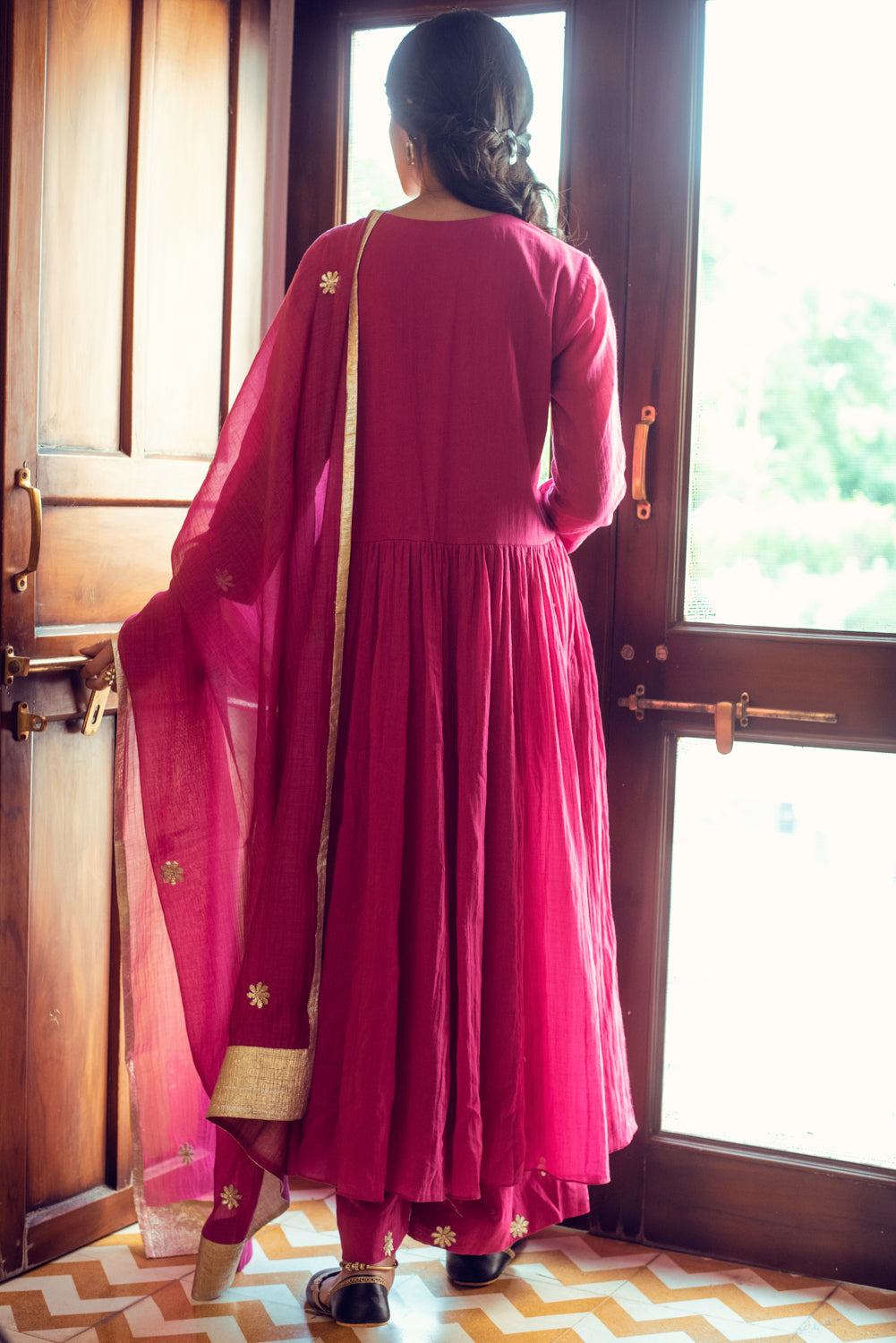 GENELIA D'SOUZA IN AAFREEN FLOWER GOTA YOKE GATHER DROP WAIST GATHER ANARKALI SET 0F 3  - RANI PINK