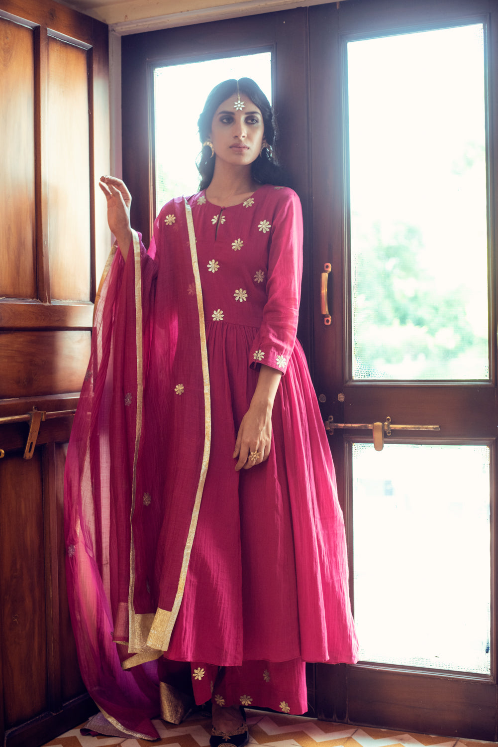 GENELIA D'SOUZA IN AAFREEN FLOWER GOTA YOKE GATHER DROP WAIST GATHER ANARKALI SET 0F 3  - RANI PINK