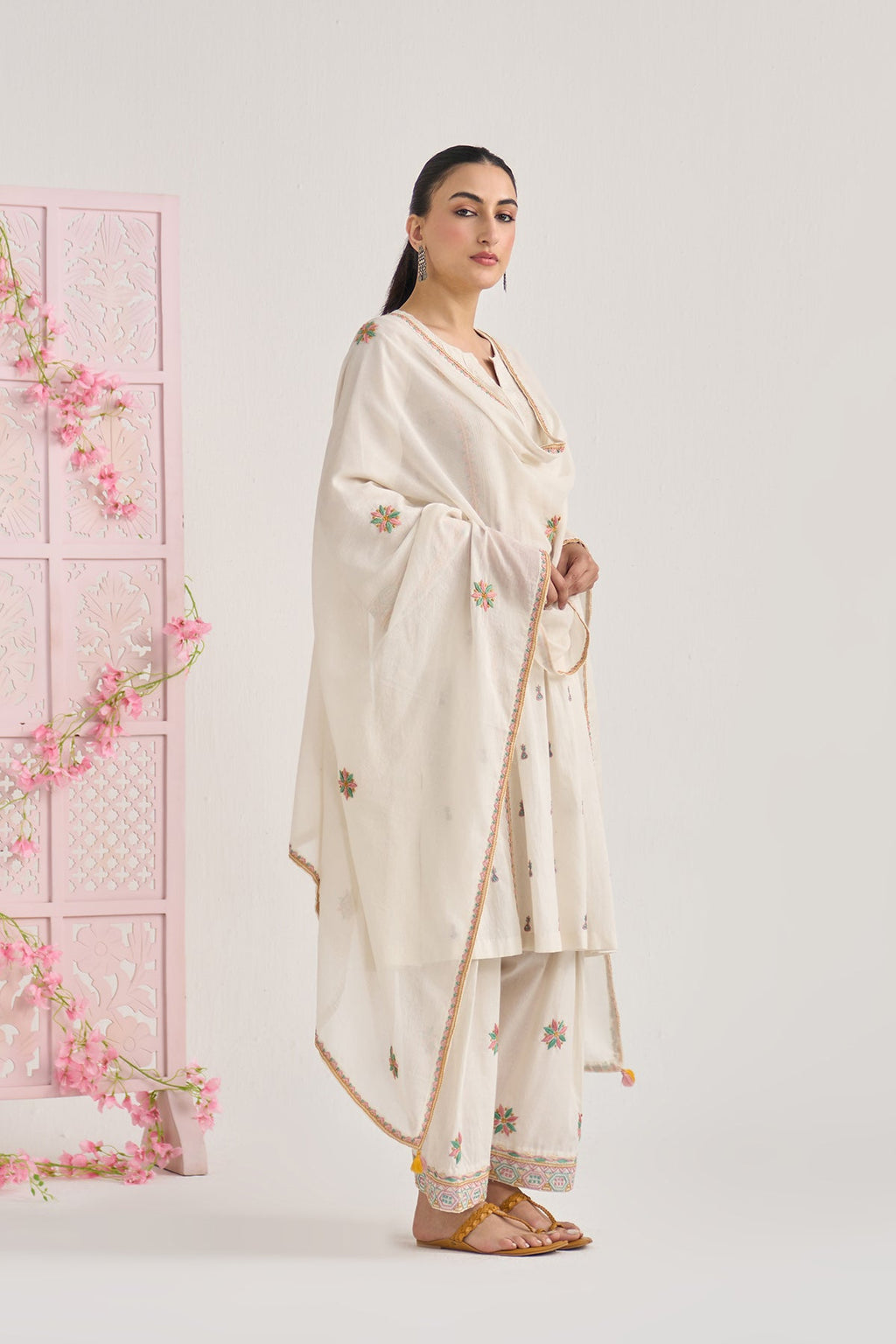 Chikankari summer 26 kora pintuck kurta with salwar and dupatta ( set of 3 ) - Ready to ship