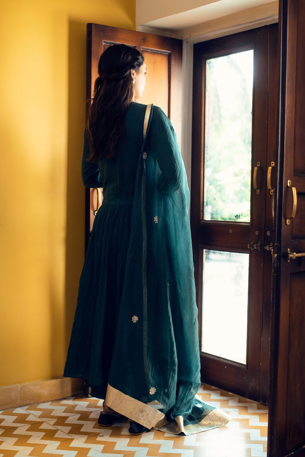 AAFREEN FLOWER GOTA YOKE GATHER DROP WAIST GATHER ANARKALI SET 0F 3 - EMERALD GREEN