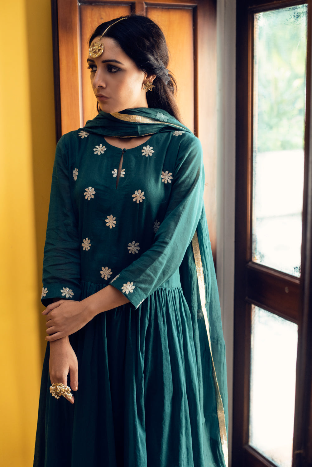AAFREEN FLOWER GOTA YOKE GATHER DROP WAIST GATHER ANARKALI SET 0F 3 - EMERALD GREEN