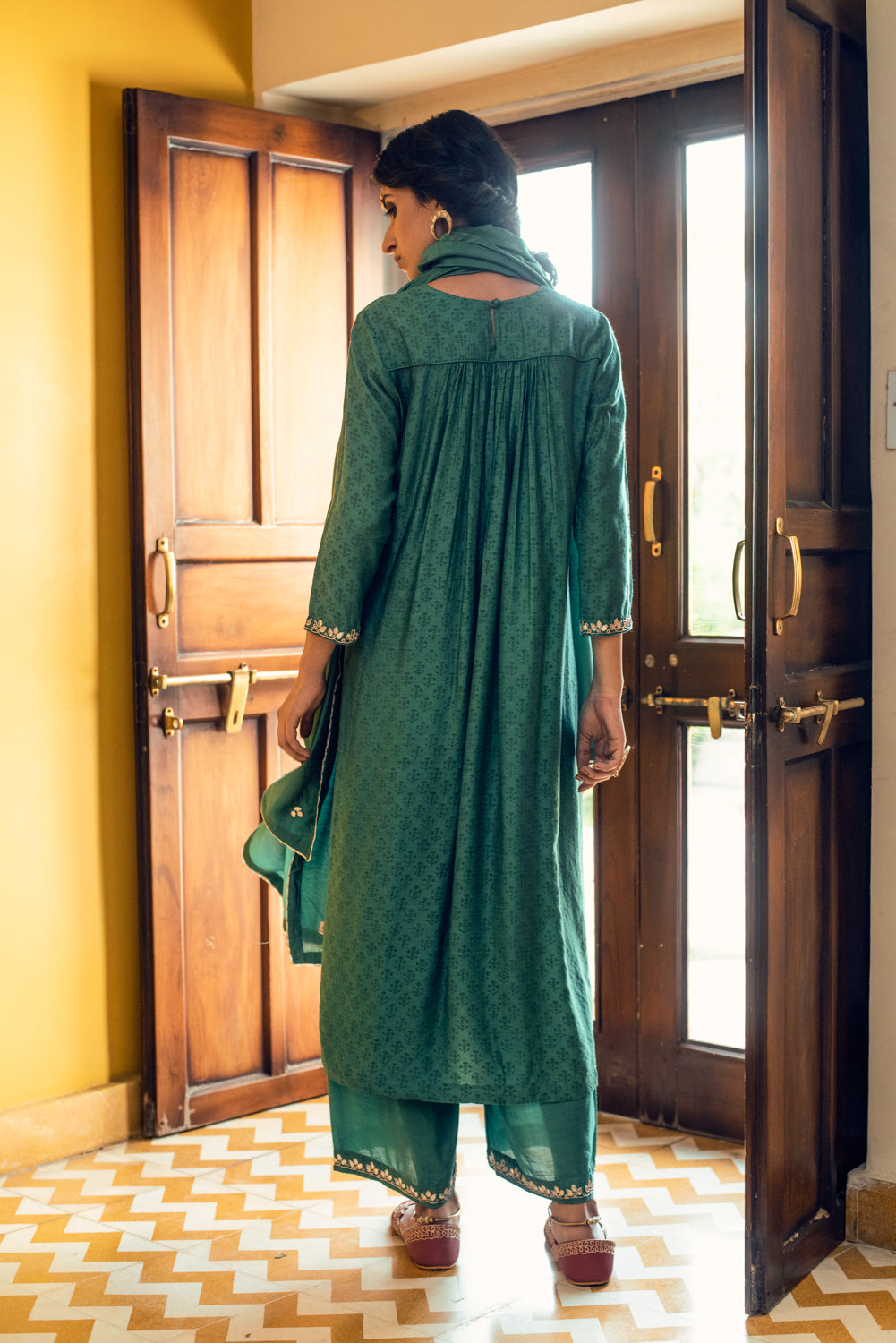 AAFREEN GREEN GOTA PATTI YOKE SET OF 3