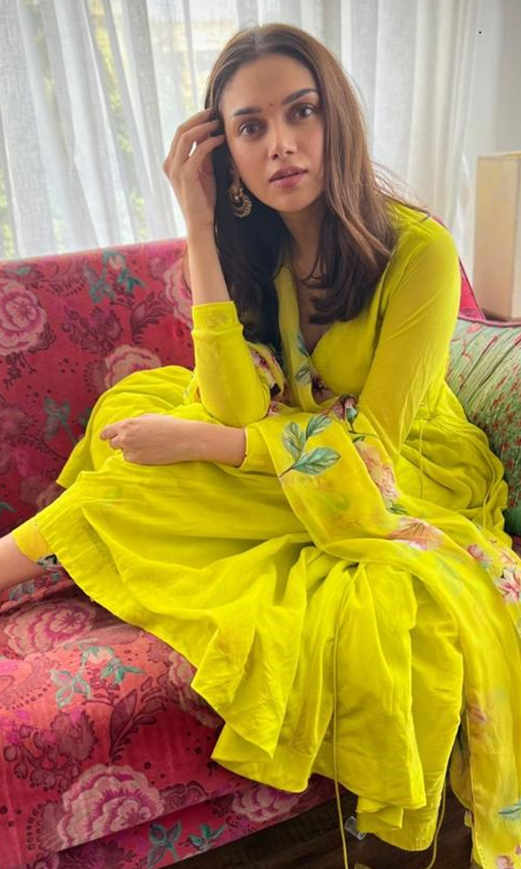 Aditi Rao Hydari In Bhanvara - RTS