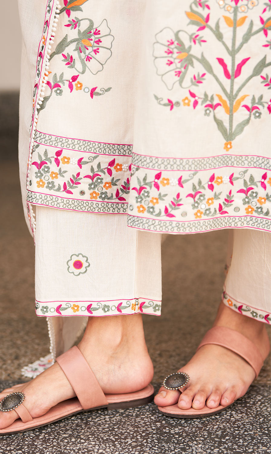 Chandani ivory mughal embroidered straight kurta with palazzo and dupatta ( set of 3) RTS