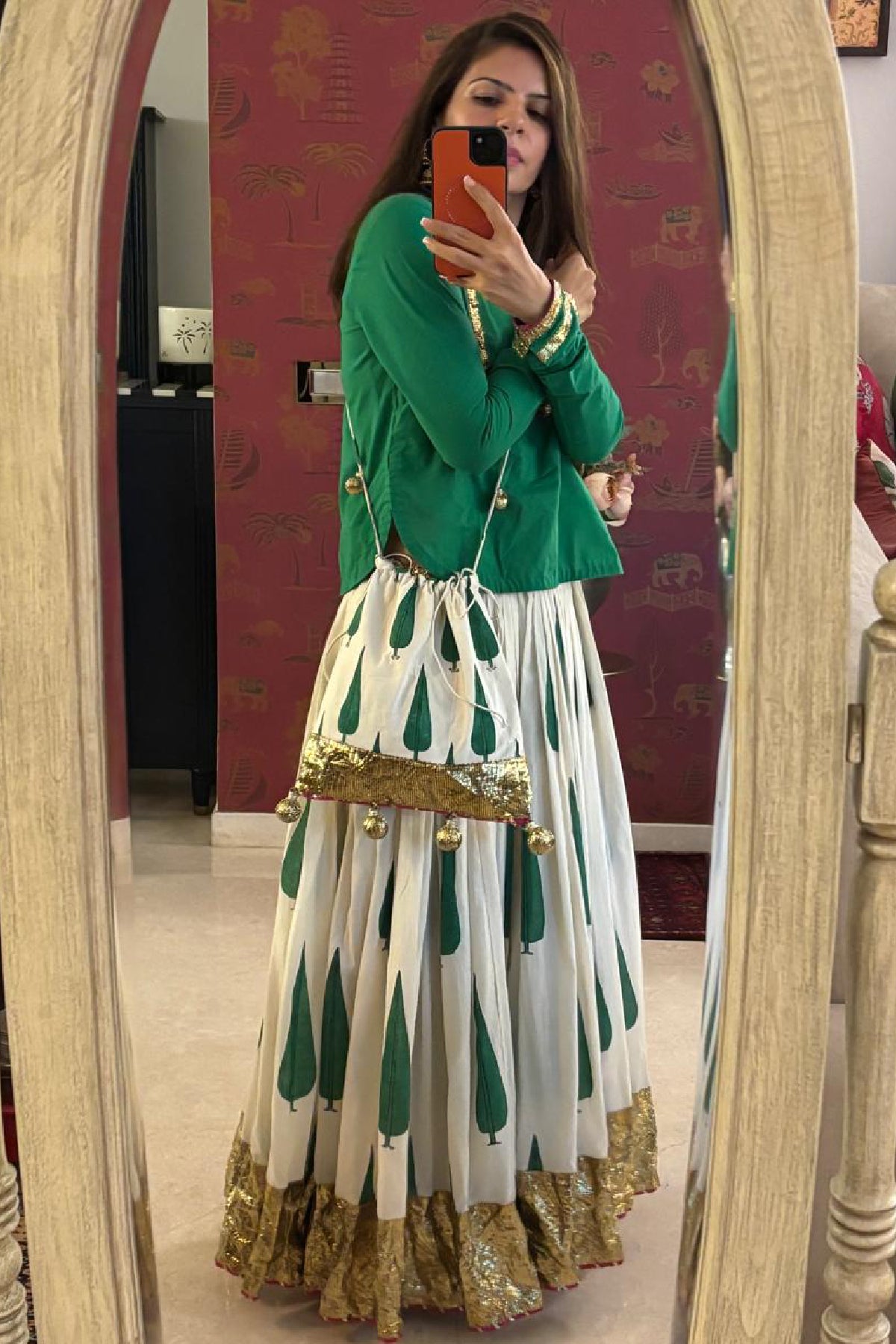 Boota chinar potli bag