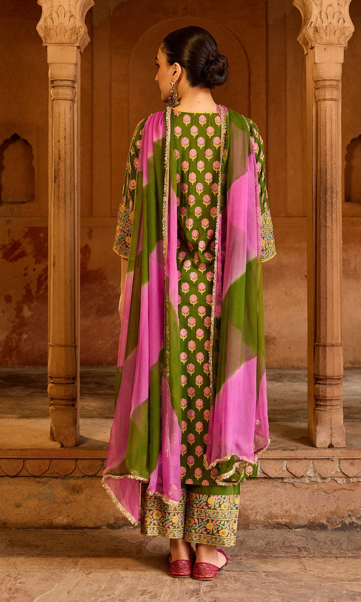 Boond 3.0 olive green Block print pintuck kurta with palazzo and leheriya dupatta (set of 3) RTS