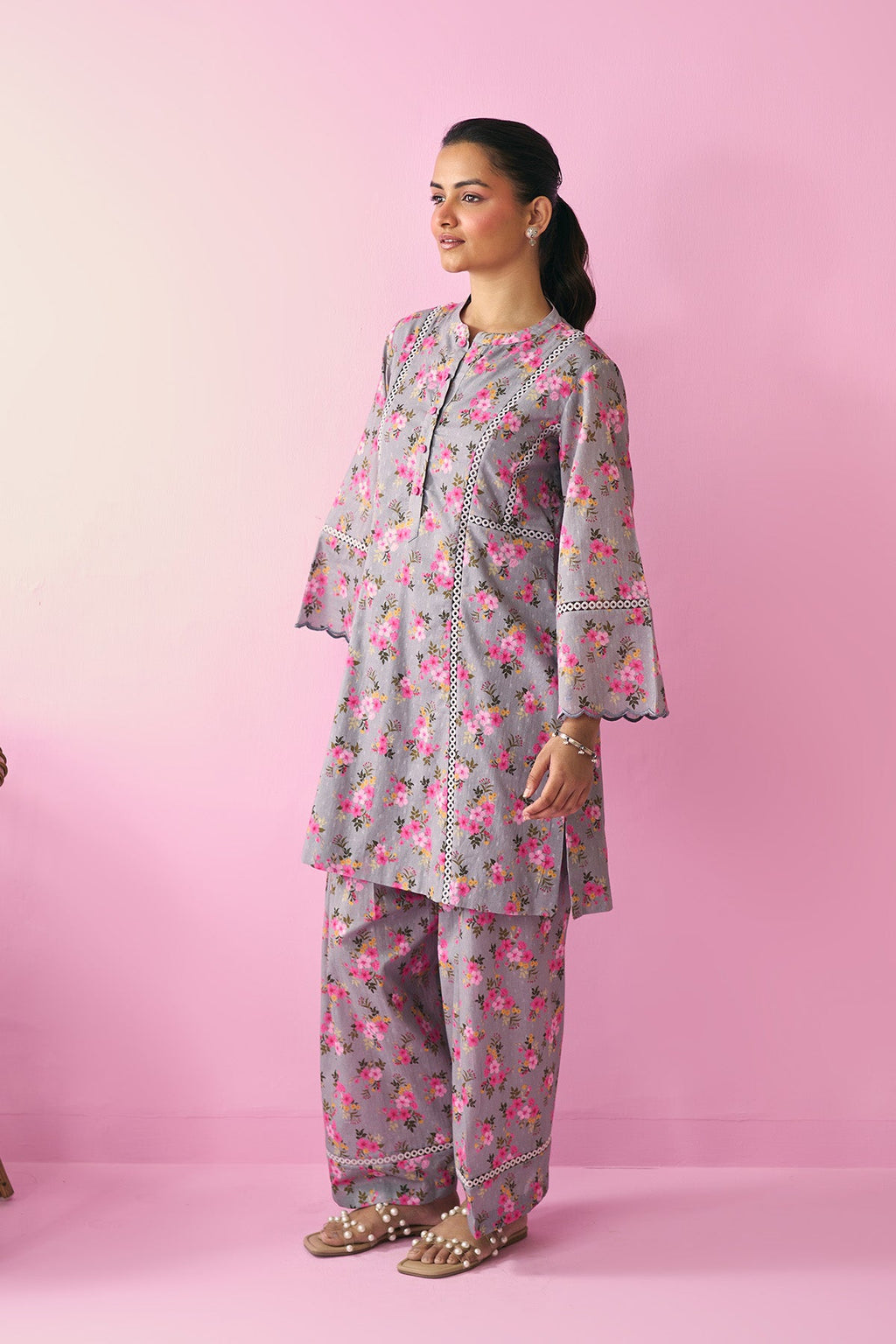 Summer Essentials 26 Grey Floral Co-Ord Set ( Set Of 2 ) - Ready to ship