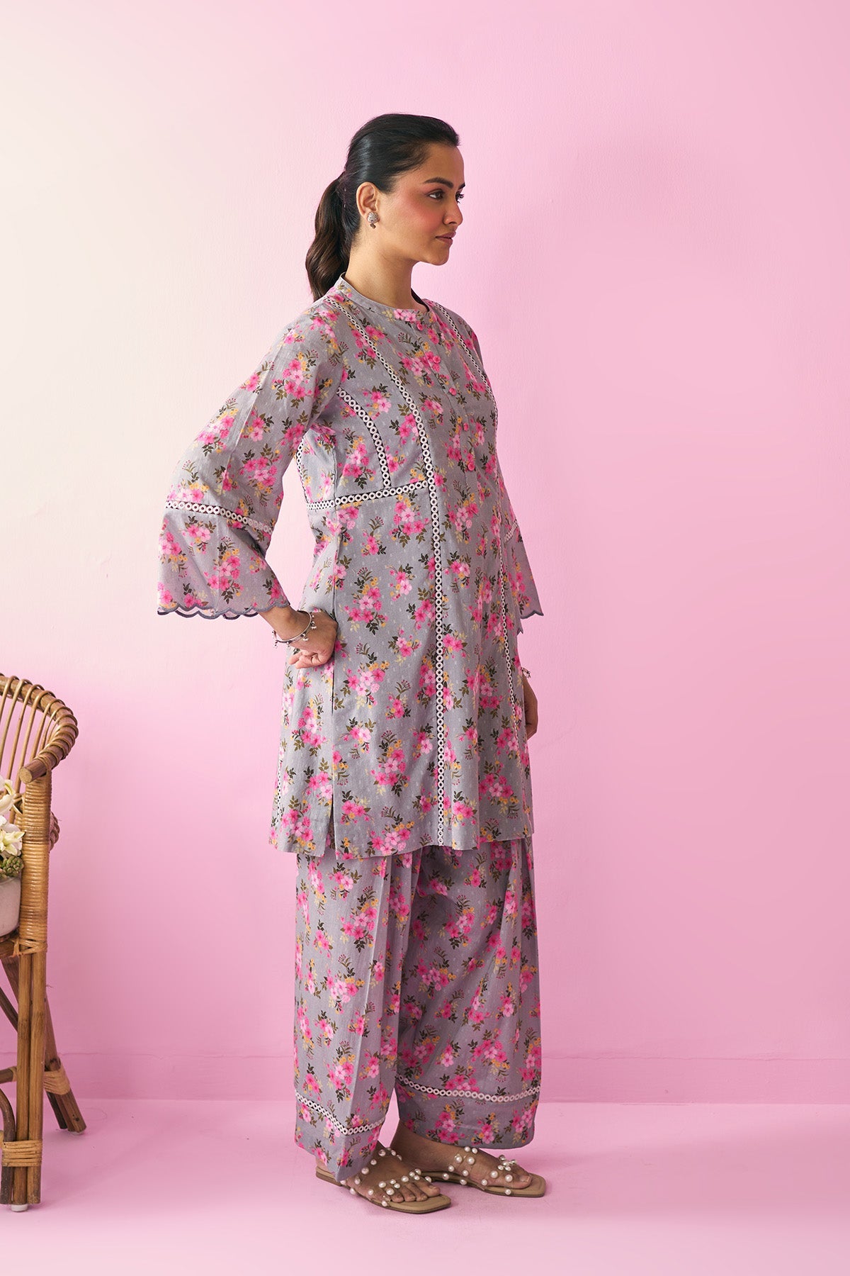 Summer Essentials 26 Grey Floral Co-Ord Set ( Set Of 2 ) - Ready to ship