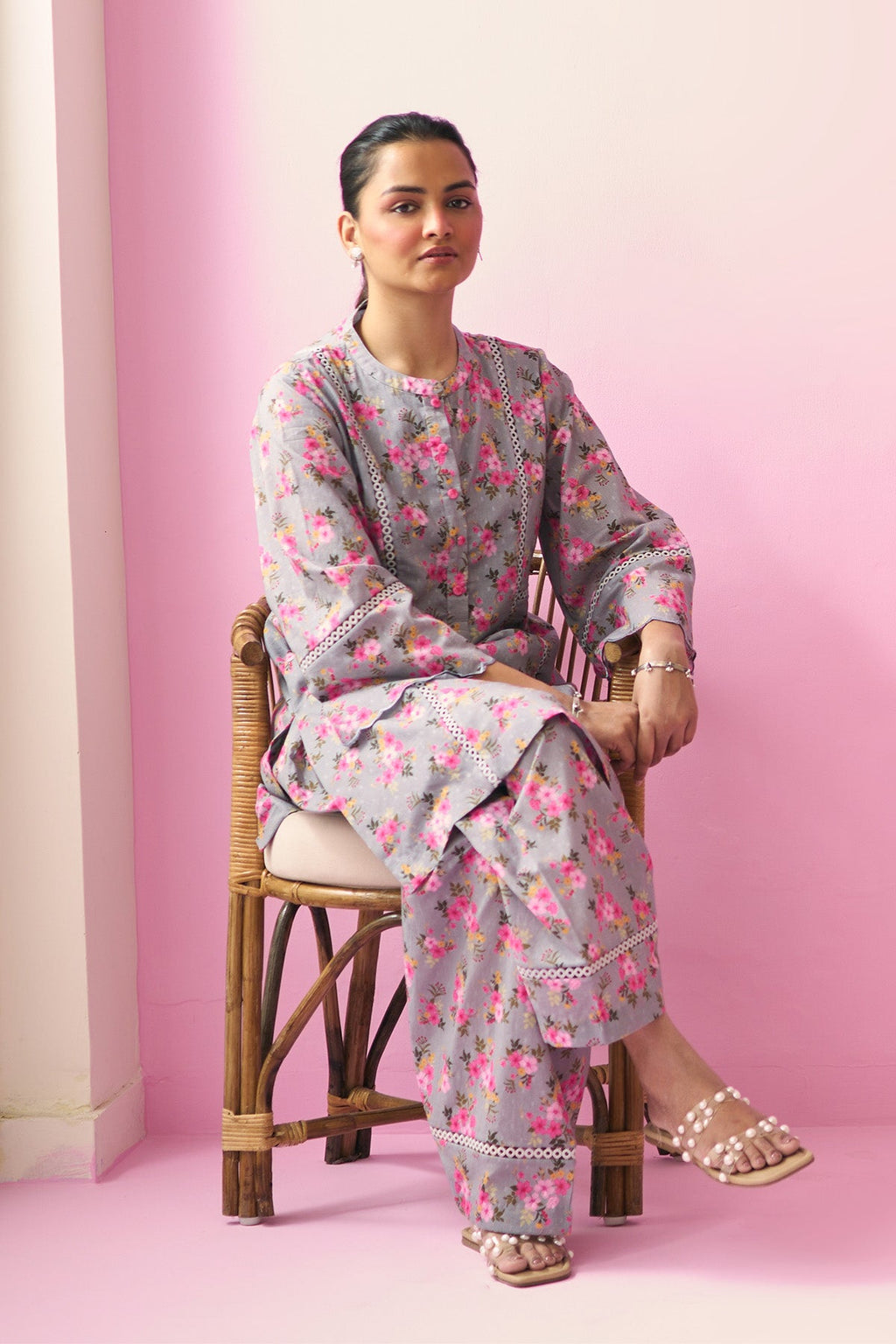 Summer Essentials 26 Grey Floral Co-Ord Set ( Set Of 2 ) - Ready to ship
