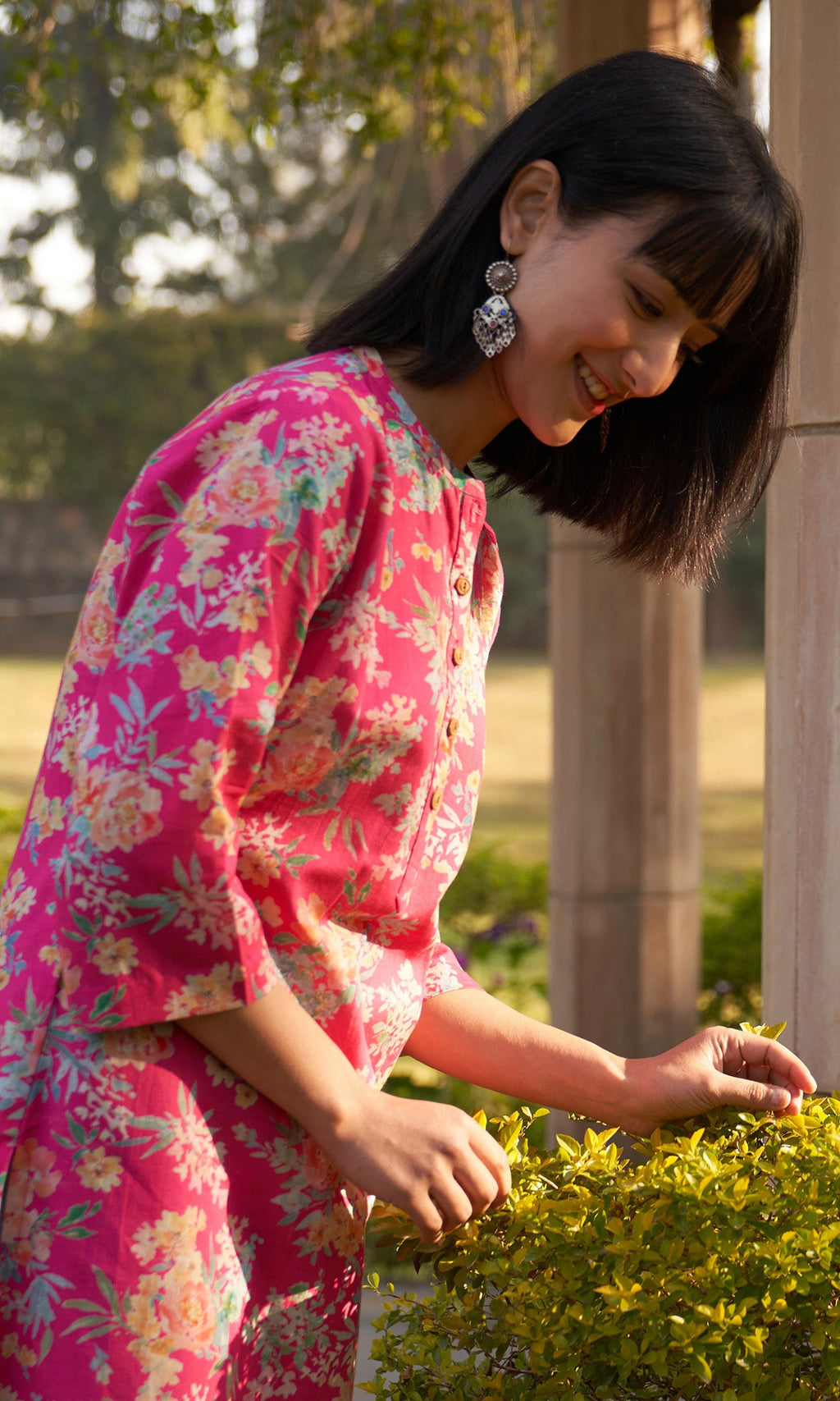 Iris Linen Pink Floral Print Kurta With Stripe Pants ( Set Of 2) RTS